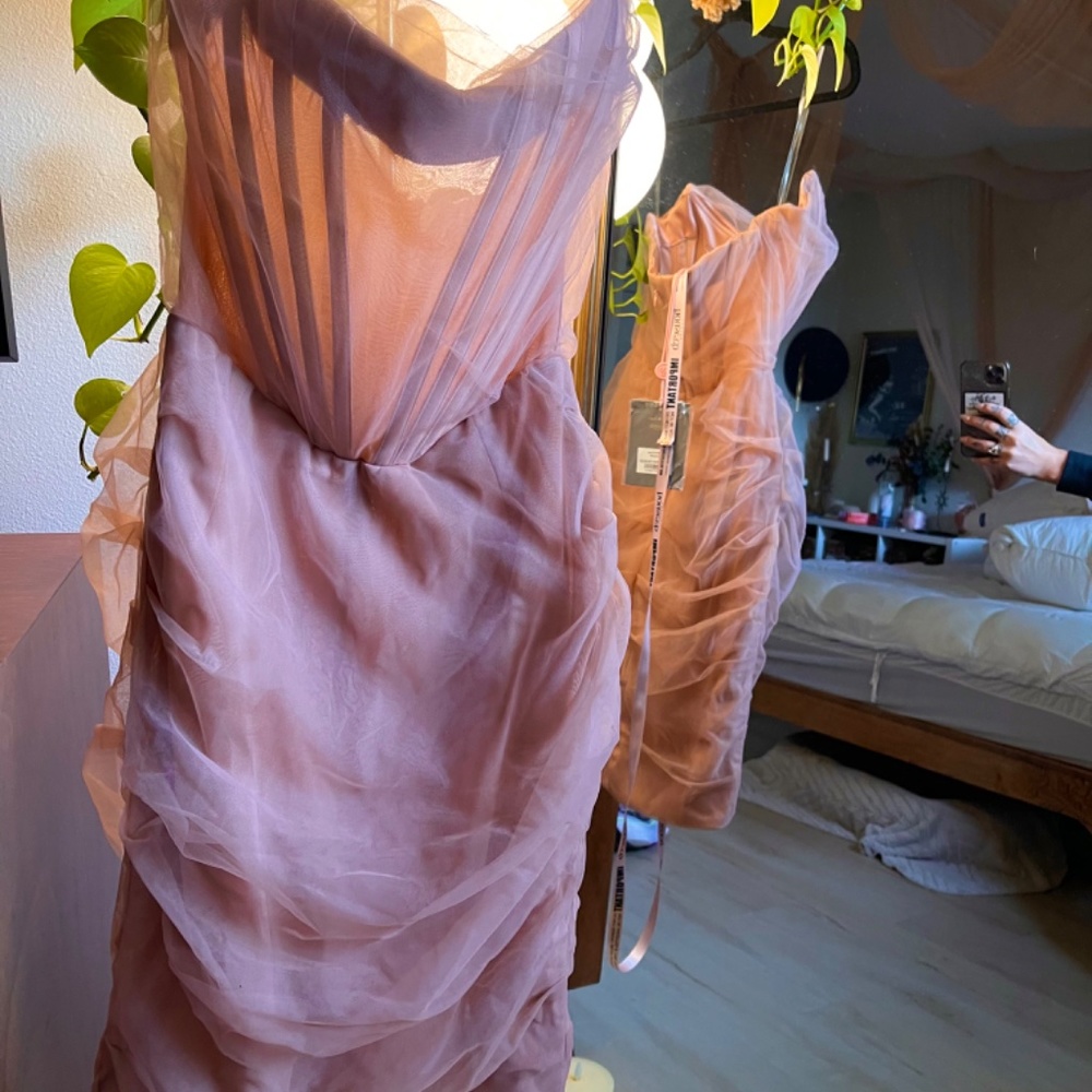 NEW WITH TAGS House of CB Leila Blush dress - Picture 8 of 9